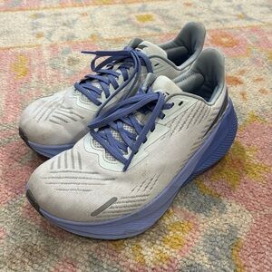 Altra Women’s FWD Experience Gray Lace-Up Manmade Running & Training Shoes Used